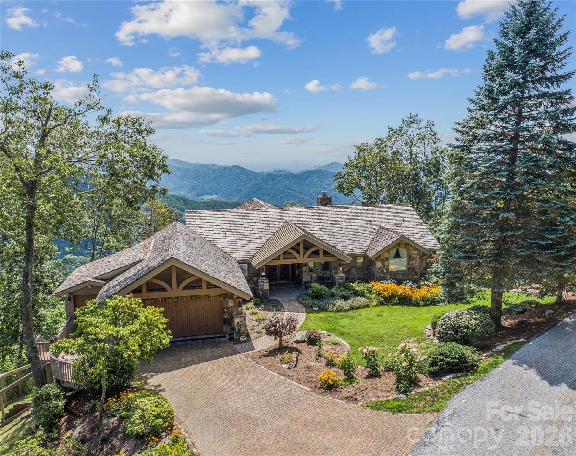 218 Slickrock Road Burnsville NC 28714