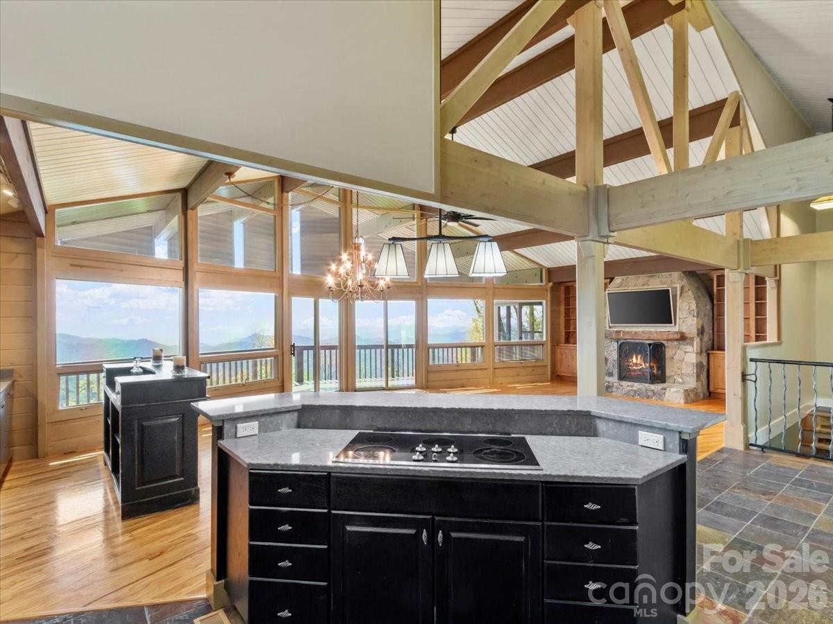 218 Slickrock Road Burnsville NC 28714