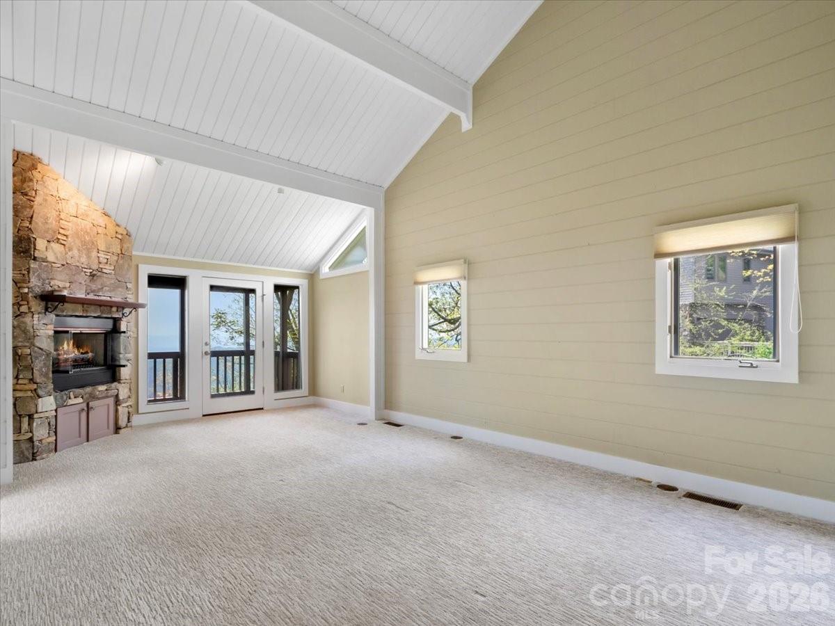 218 Slickrock Road Burnsville NC 28714