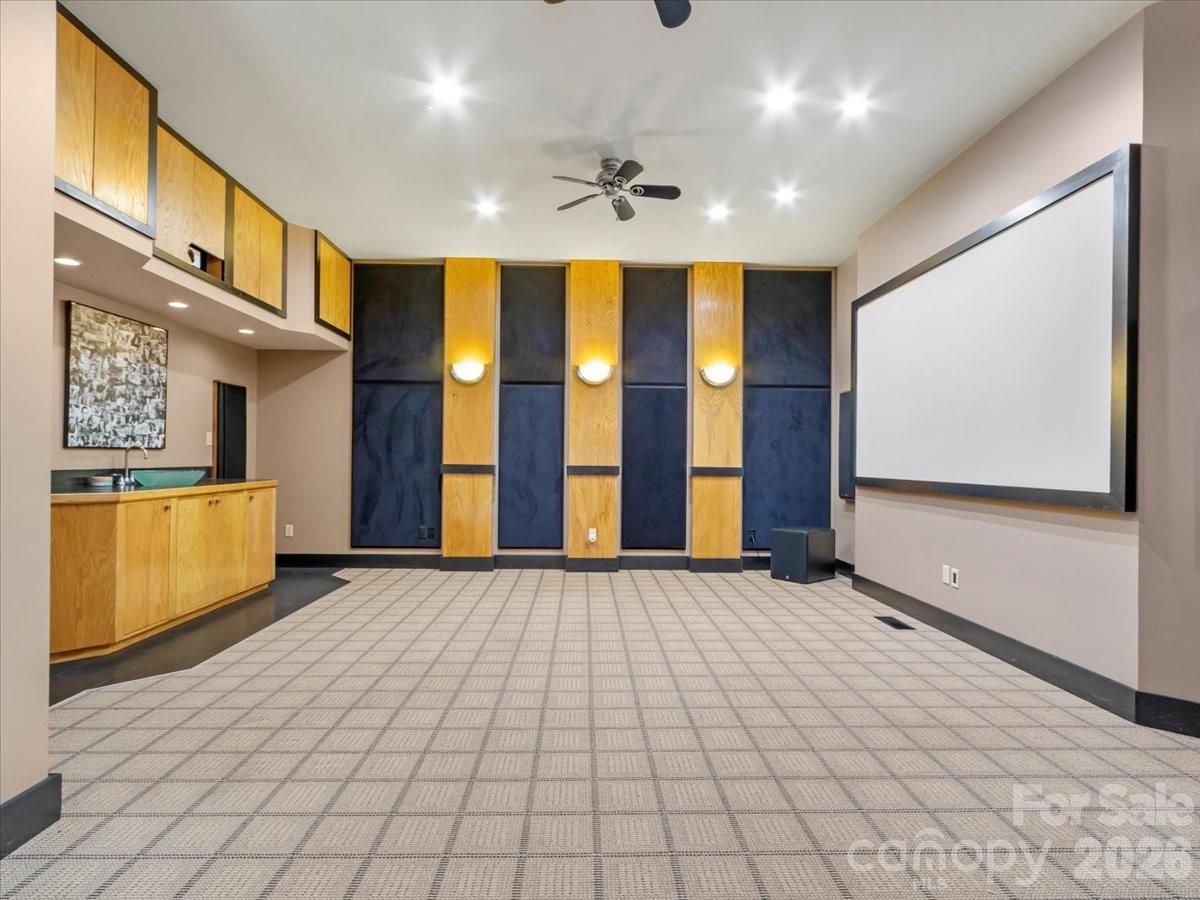 218 Slickrock Road Burnsville NC 28714
