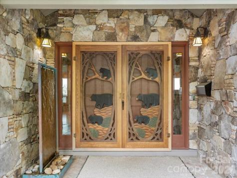 218 Slickrock Road Burnsville NC 28714
