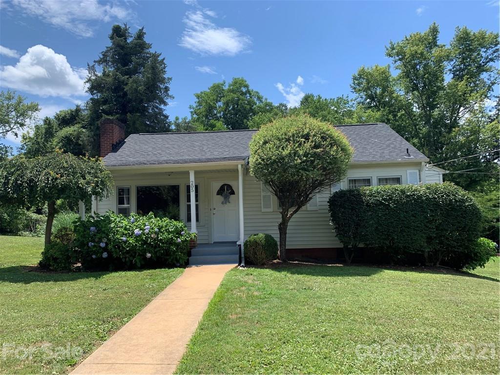 205 N Anderson Street Morganton NC 28655