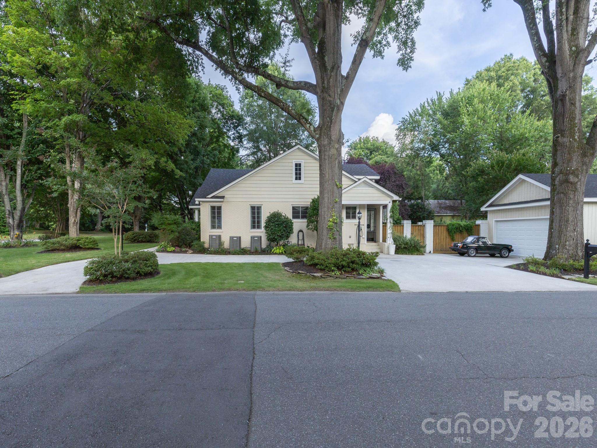 802 E Franklin Street Monroe NC 28112