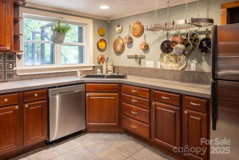 26 Kitazuma Road Black Mountain NC 28711