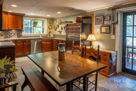 26 Kitazuma Road Black Mountain NC 28711