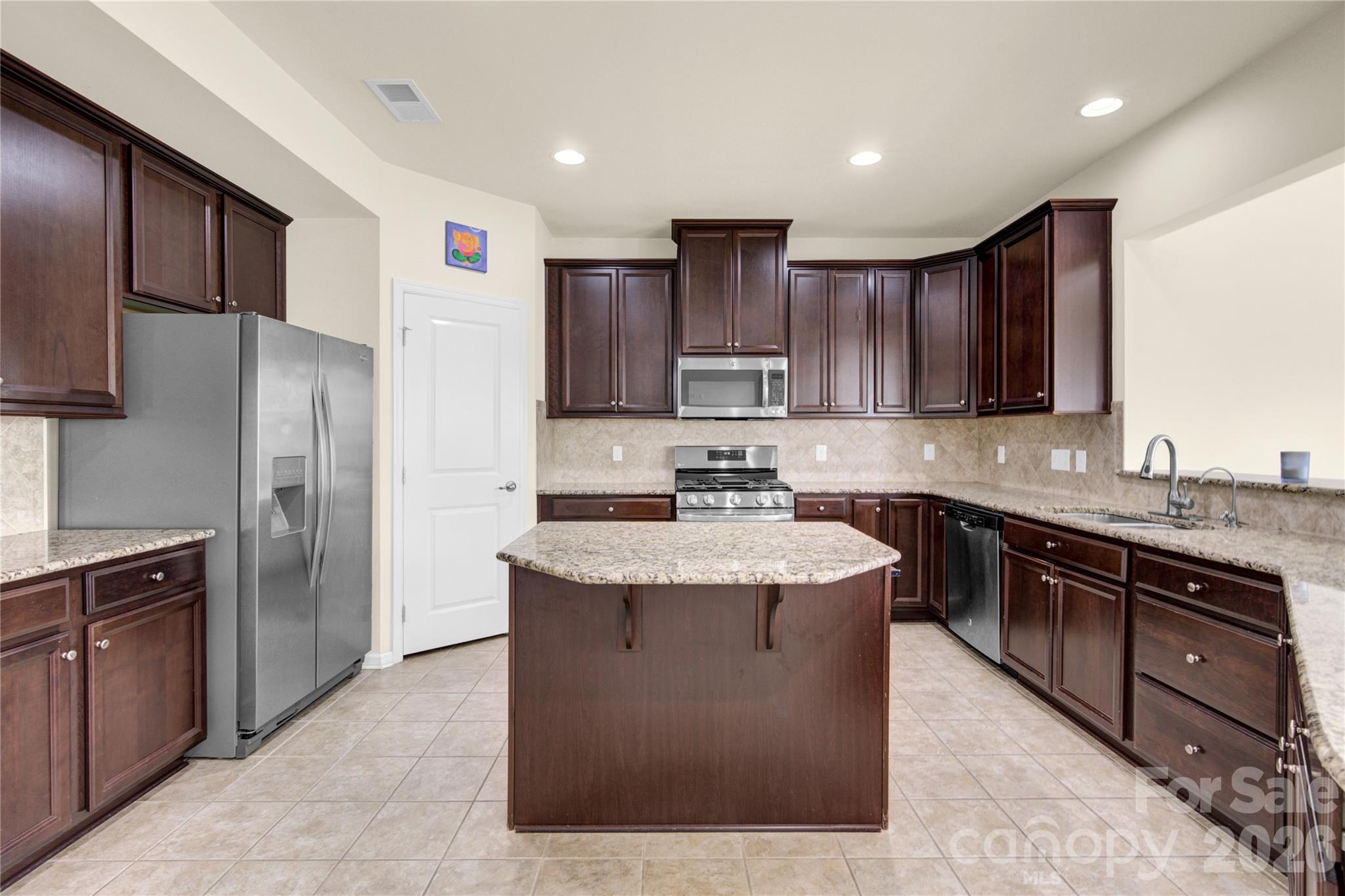 817 Wingthorn Rose Drive Gastonia NC 28056