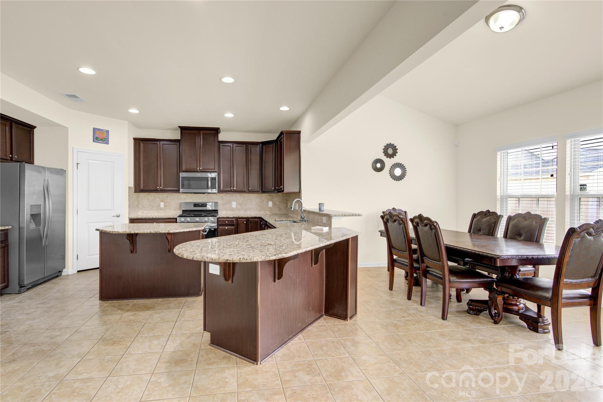 817 Wingthorn Rose Drive Gastonia NC 28056