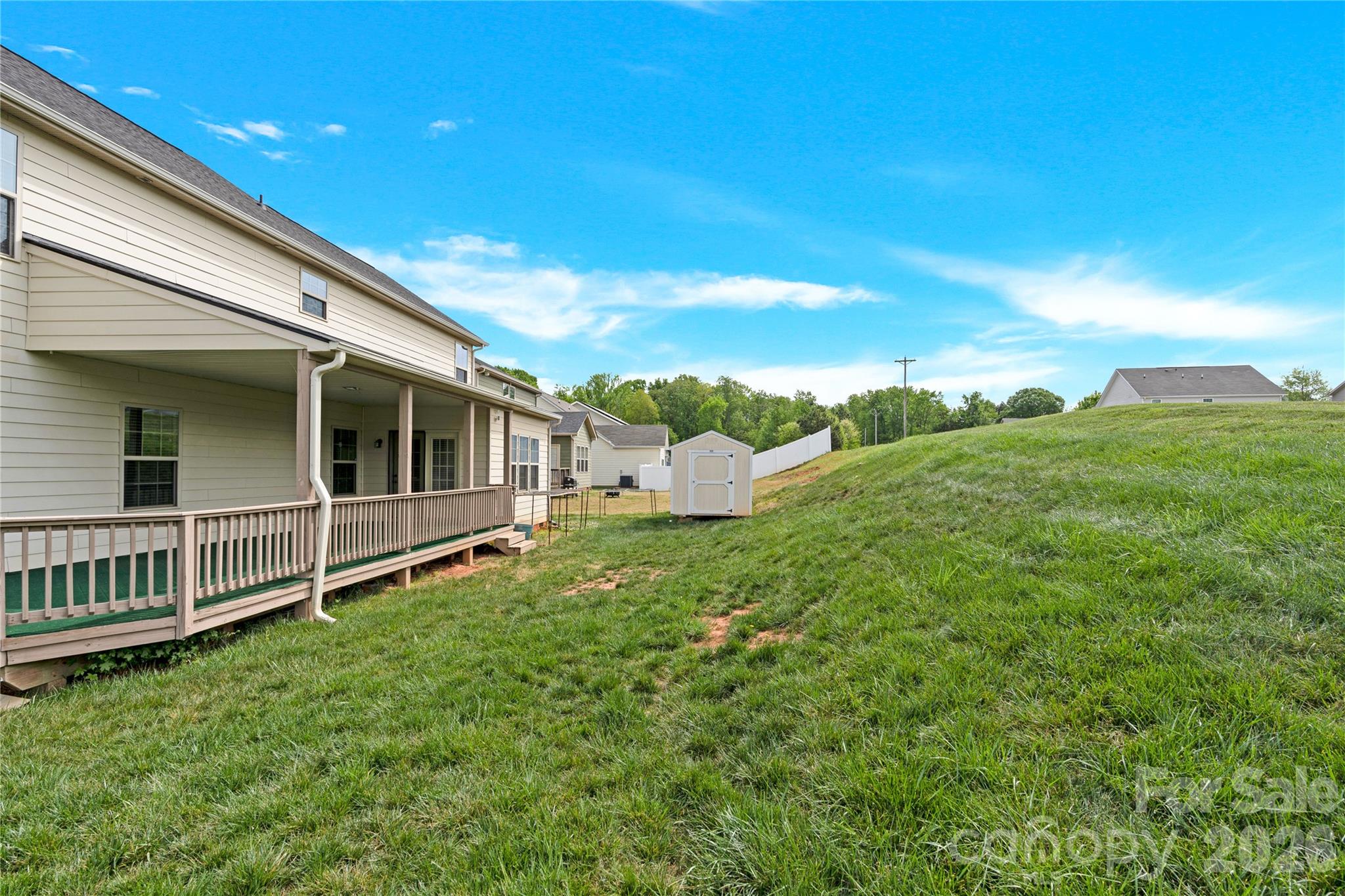 817 Wingthorn Rose Drive Gastonia NC 28056