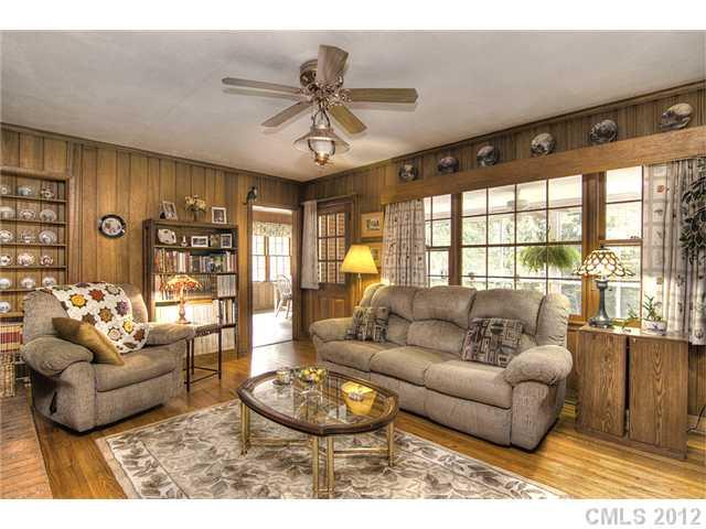 333 Hillandale Drive Charlotte NC 28270