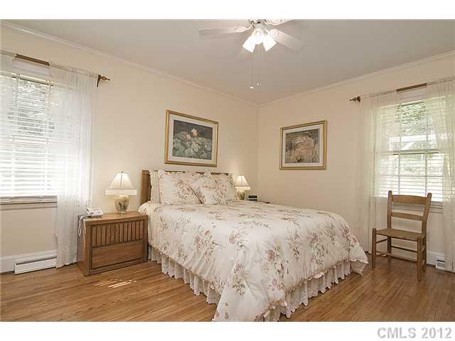 333 Hillandale Drive Charlotte NC 28270