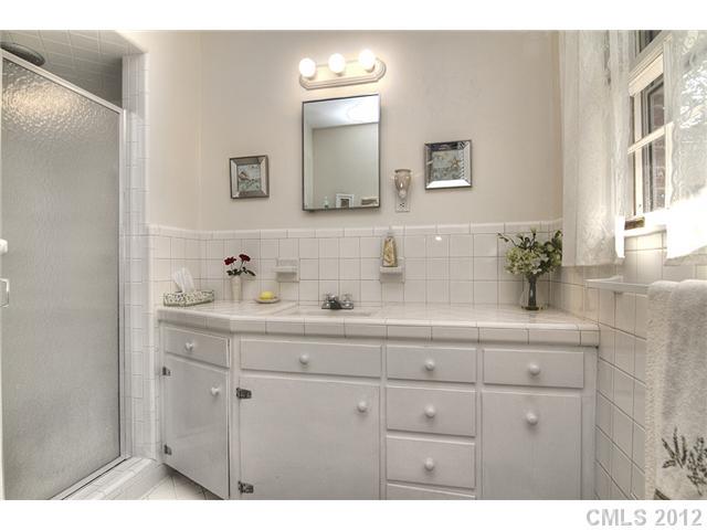 333 Hillandale Drive Charlotte NC 28270