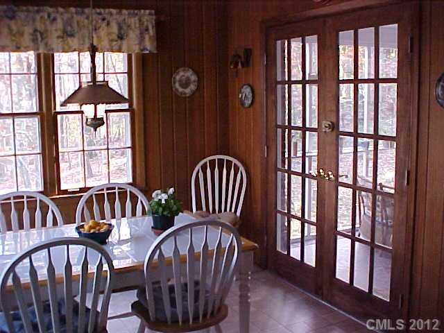 333 Hillandale Drive Charlotte NC 28270