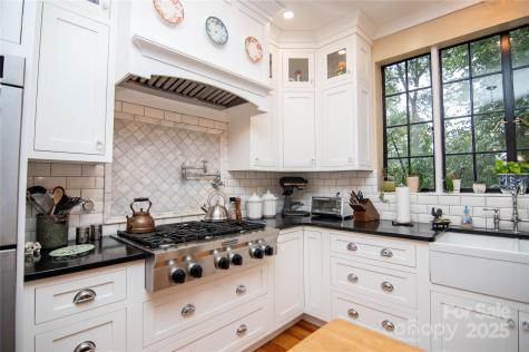 1220 N Piedmont Avenue Kings Mountain NC 28086