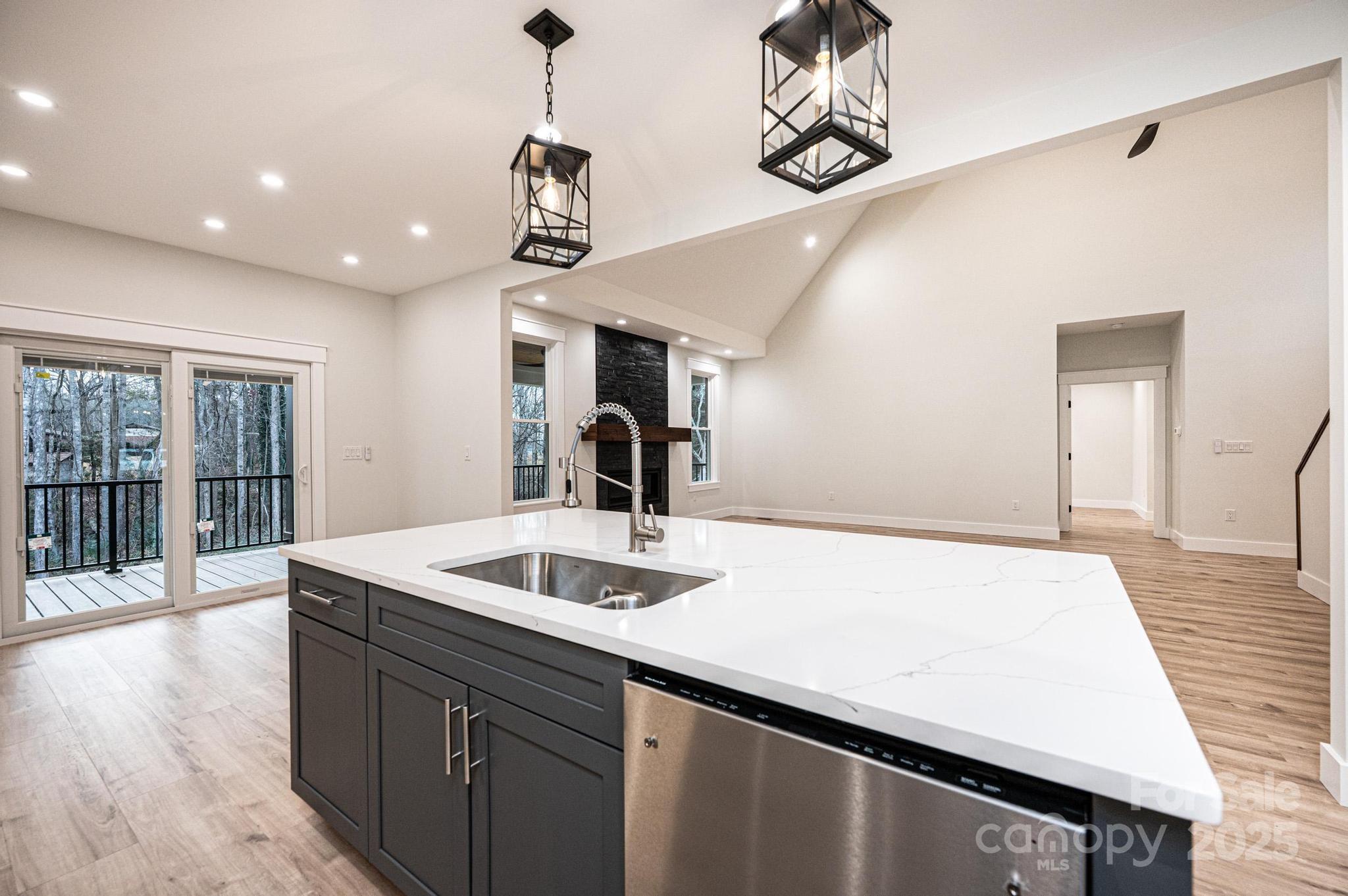 1328 33rd Avenue Drive NE Hickory NC 28601
