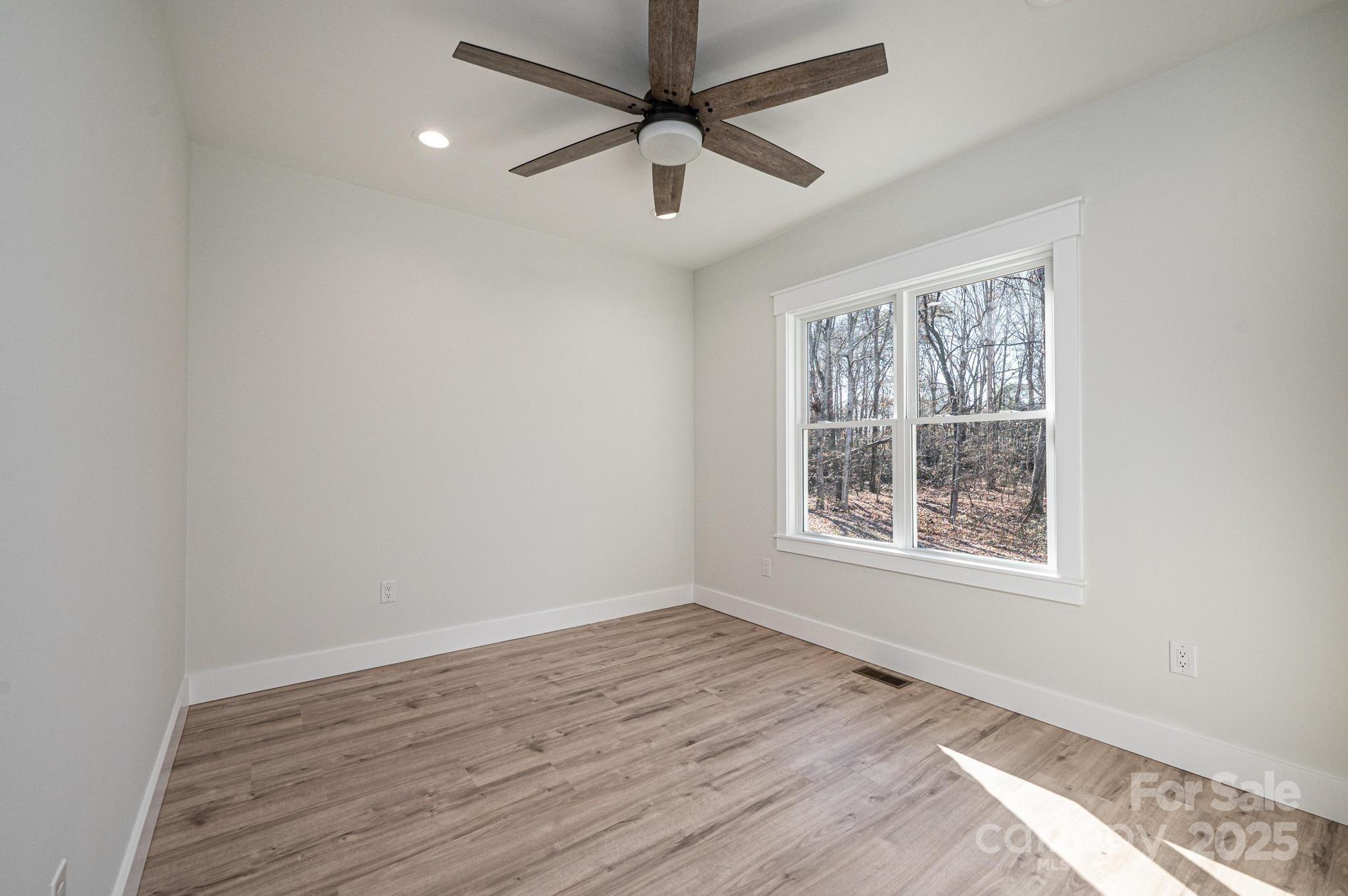 1328 33rd Avenue Drive NE Hickory NC 28601