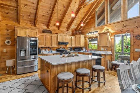 279 Outback Trail Nebo NC 28761