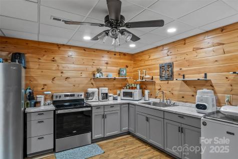 279 Outback Trail Nebo NC 28761