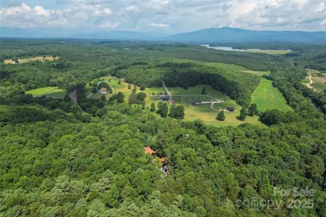 279 Outback Trail Nebo NC 28761