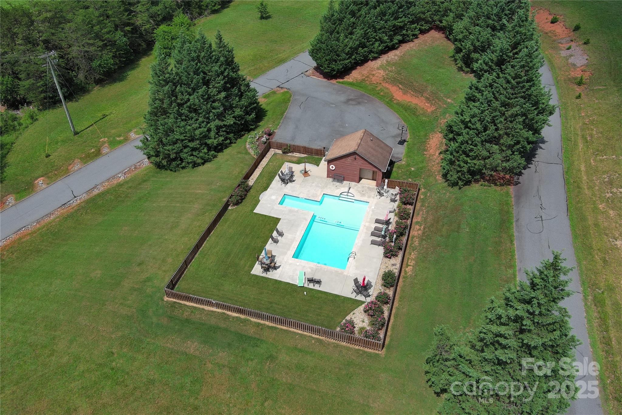 279 Outback Trail Nebo NC 28761