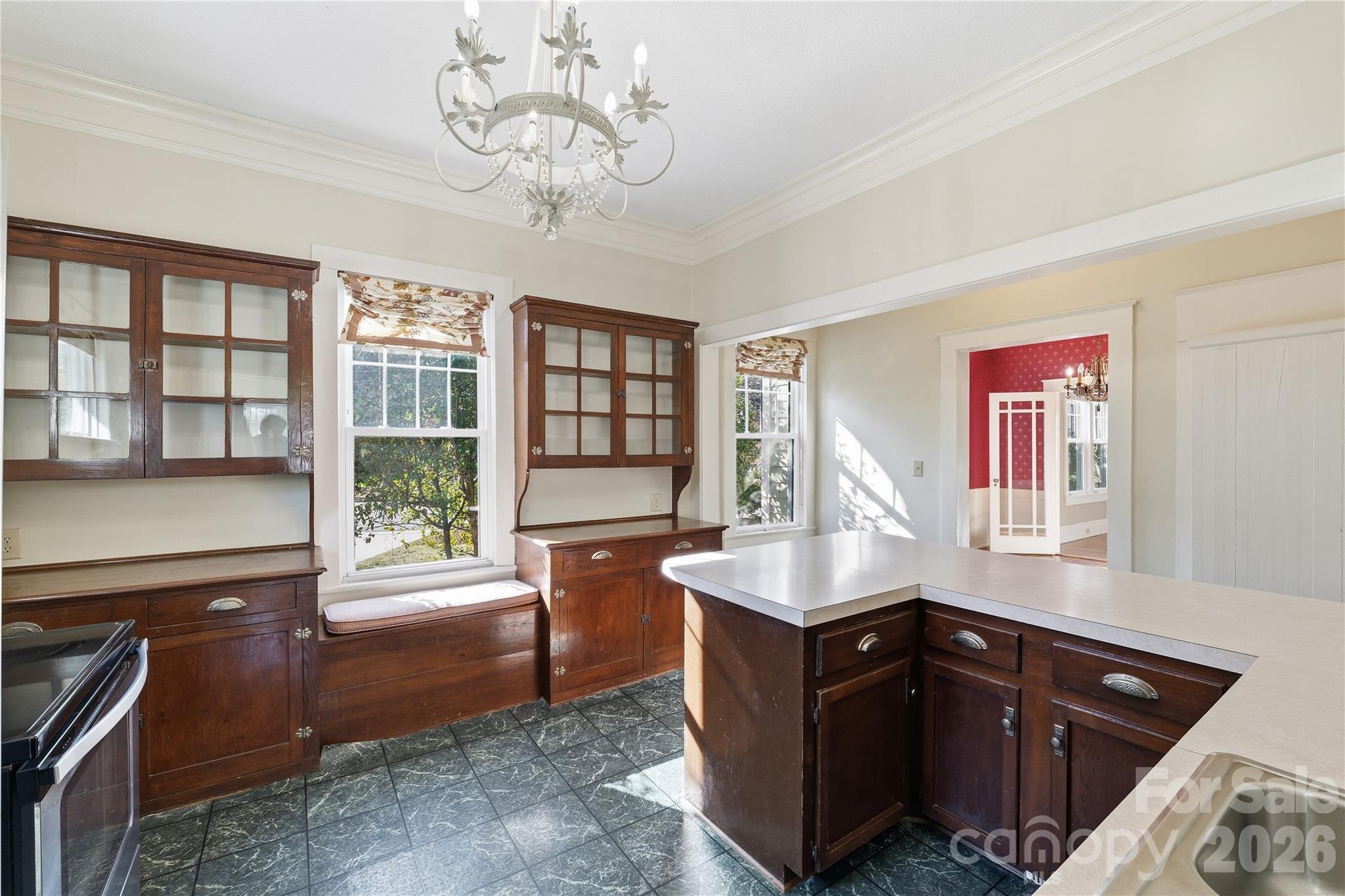 37 W Woodrow Avenue Belmont NC 28012