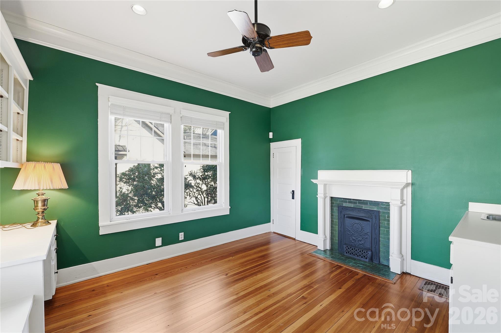 37 W Woodrow Avenue Belmont NC 28012