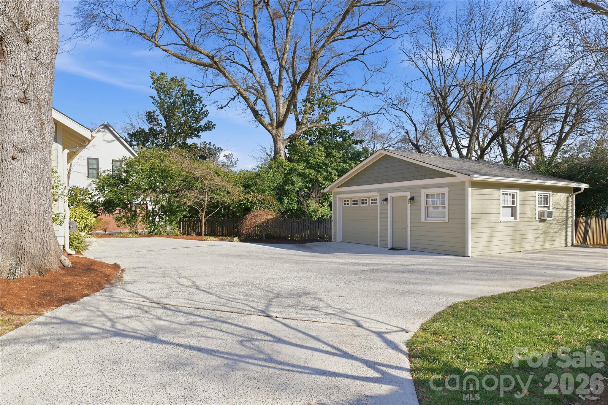 37 W Woodrow Avenue Belmont NC 28012