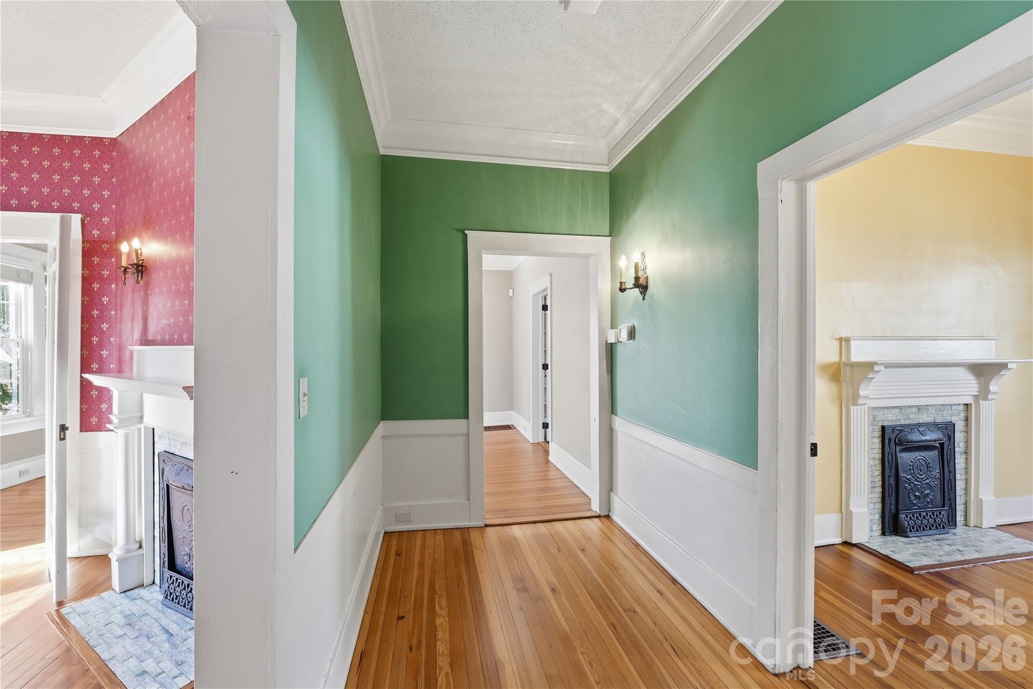 37 W Woodrow Avenue Belmont NC 28012