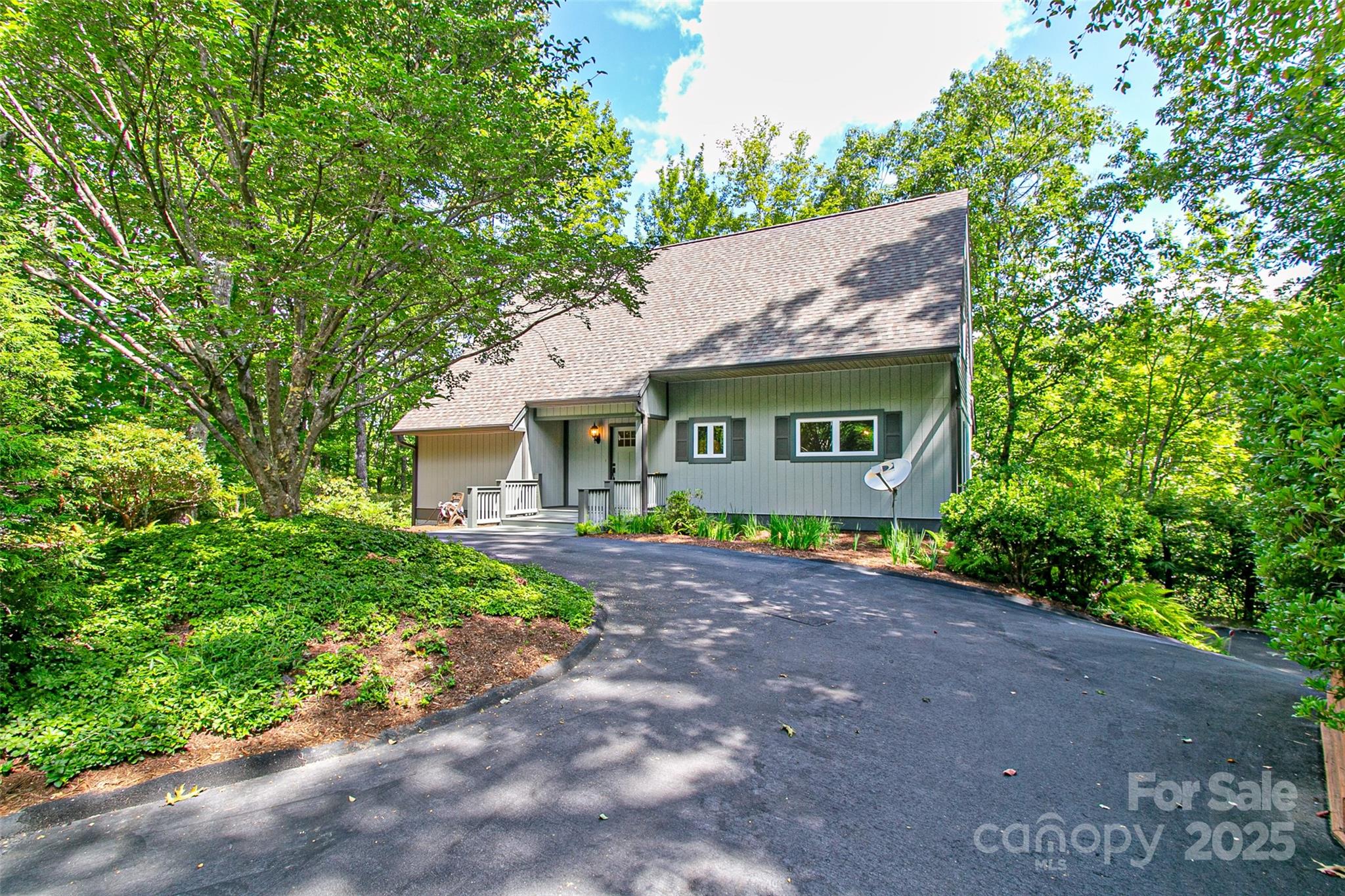 263 Ugedaliyvi Court Brevard NC 28712
