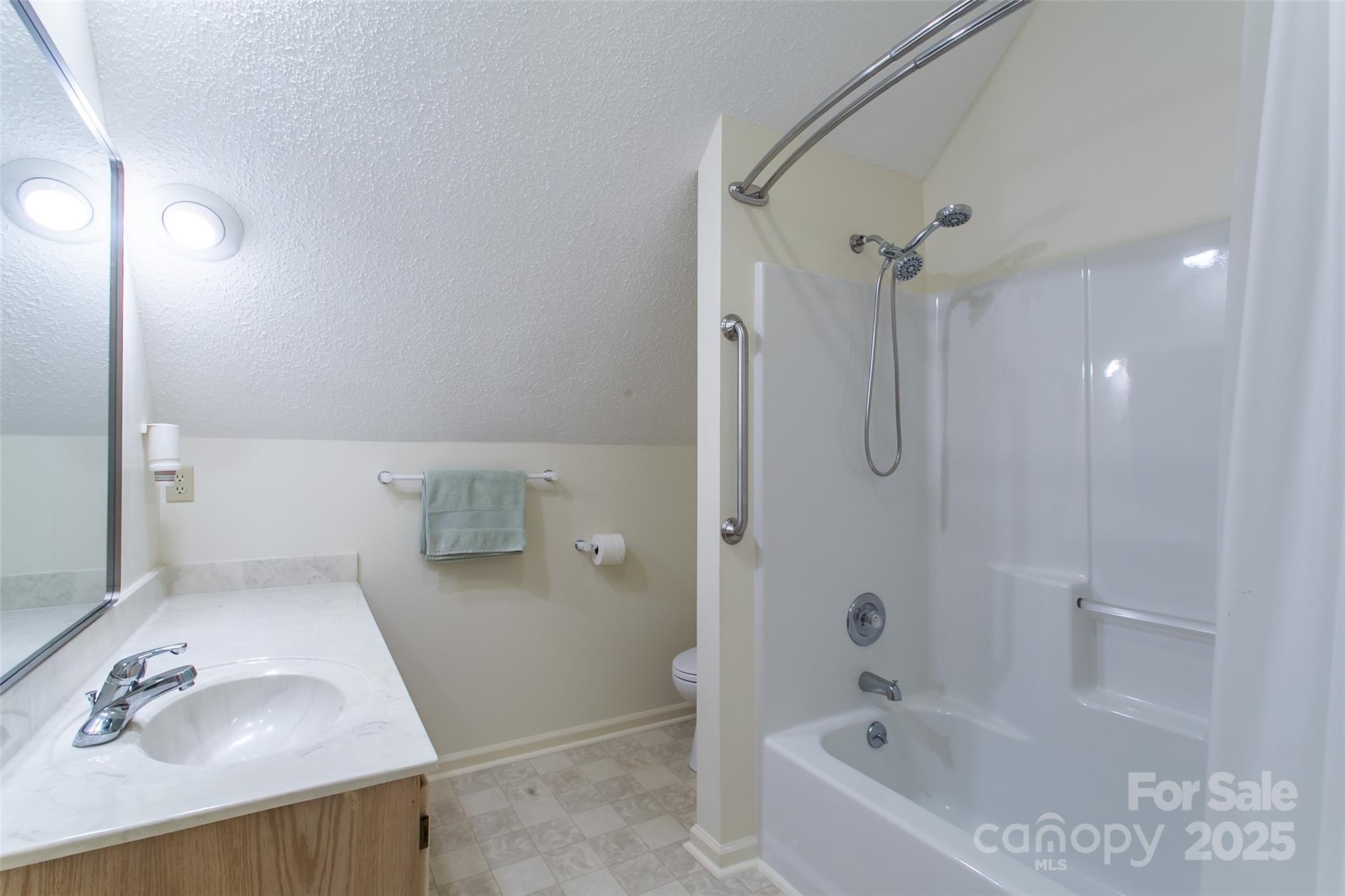 263 Ugedaliyvi Court Brevard NC 28712