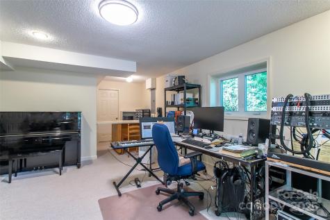 263 Ugedaliyvi Court Brevard NC 28712