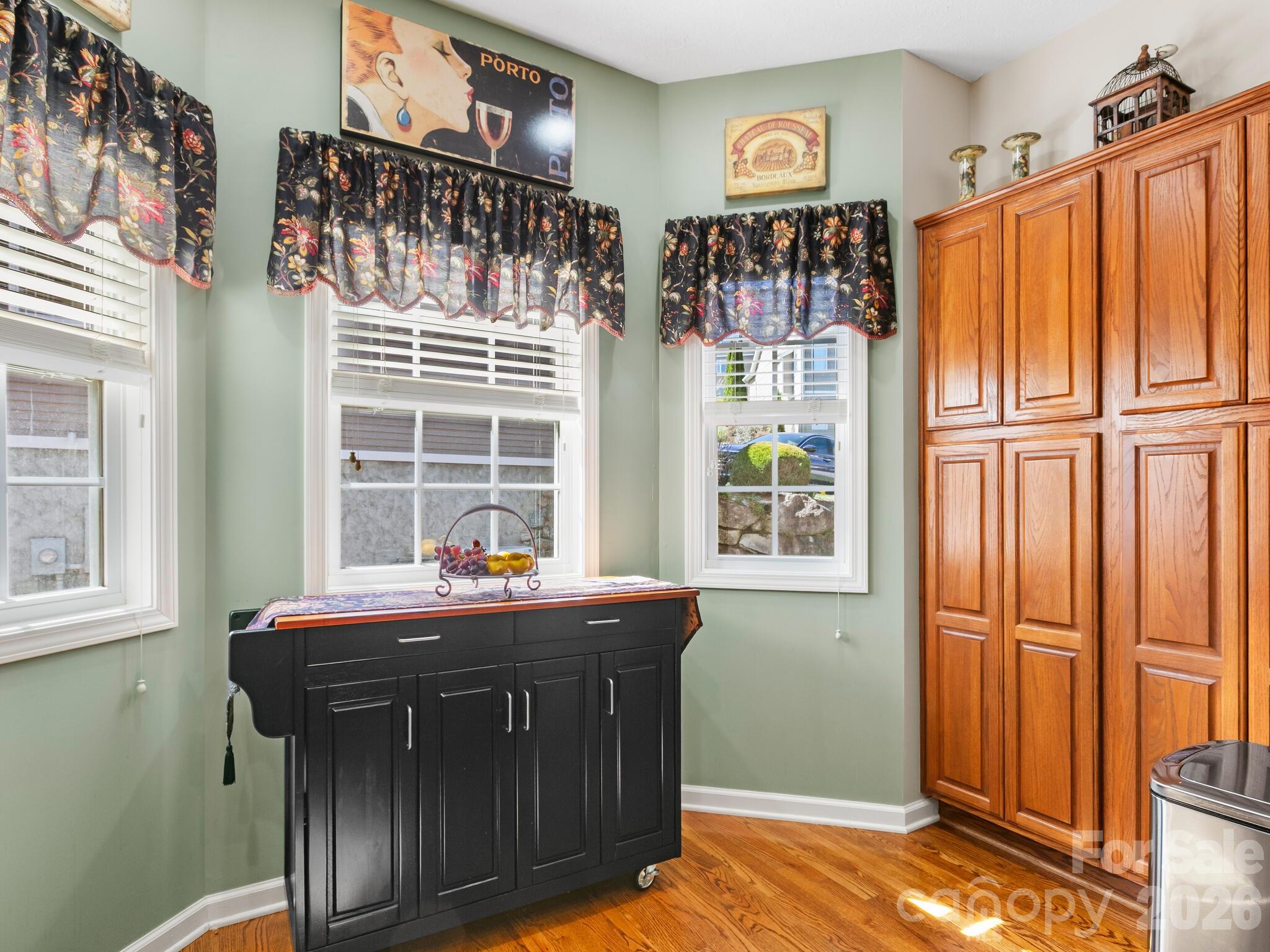25 Old Pasture Way Hendersonville NC 28739