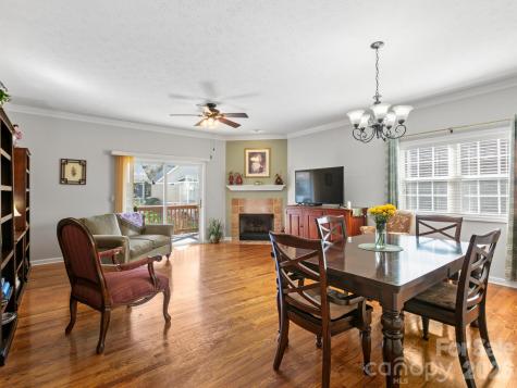 25 Old Pasture Way Hendersonville NC 28739