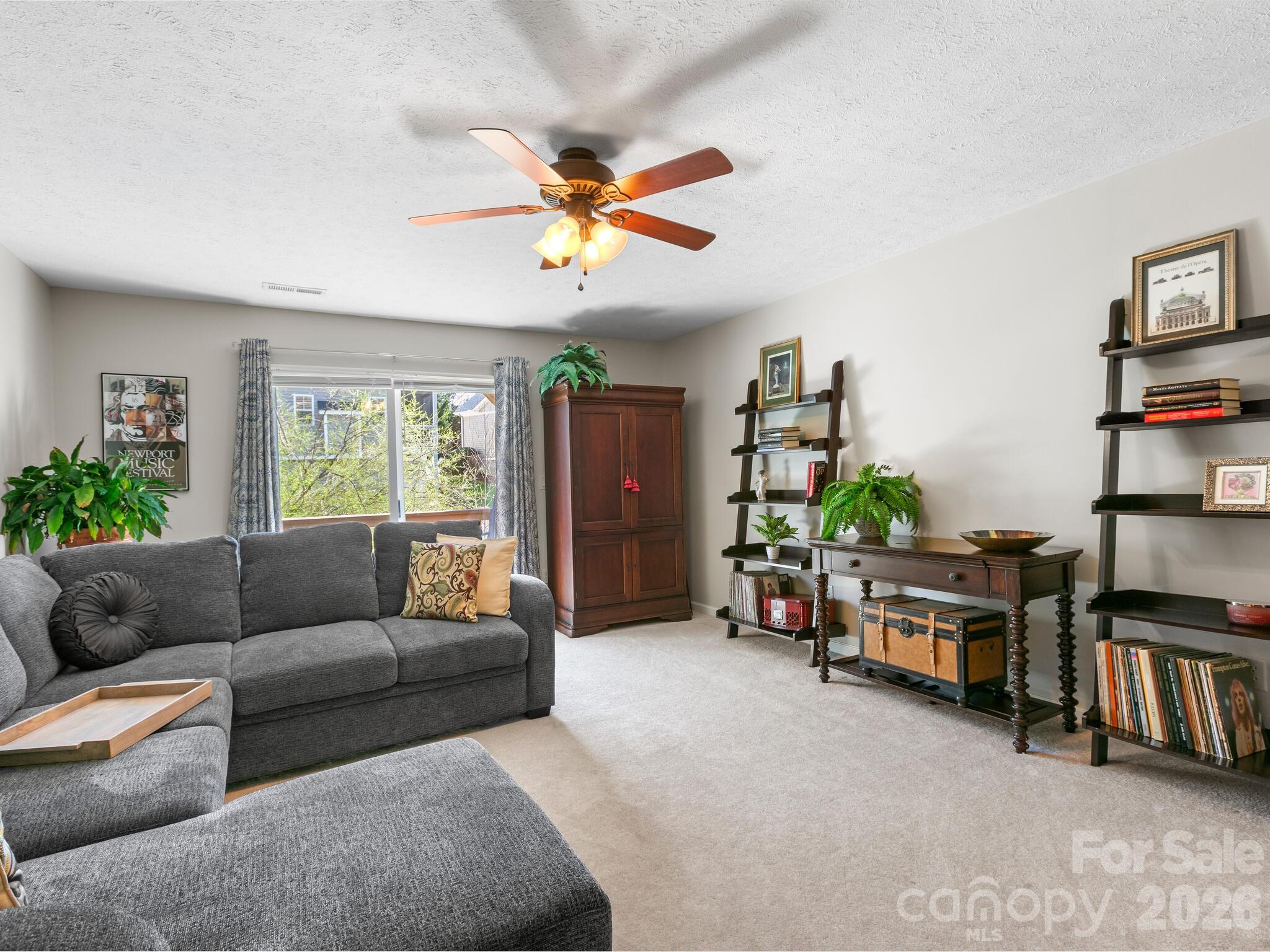 25 Old Pasture Way Hendersonville NC 28739