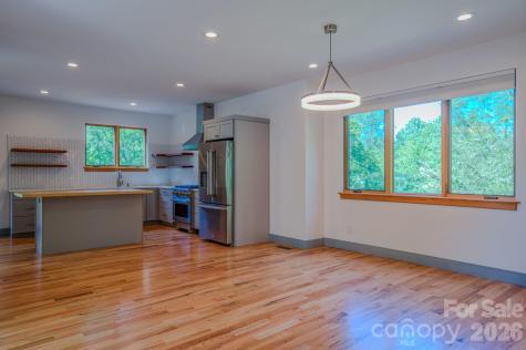 87 Deaver Street Asheville NC 28806