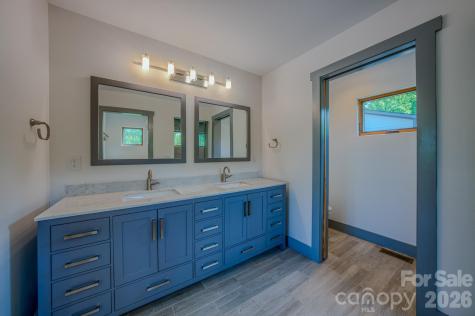 87 Deaver Street Asheville NC 28806