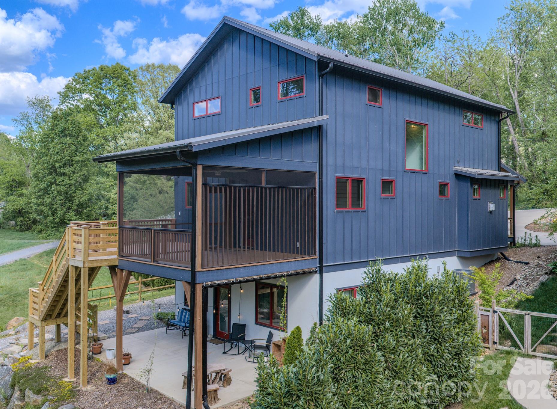 87 Deaver Street Asheville NC 28806