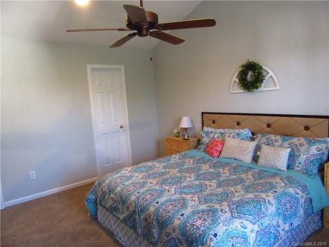 7821 Mcgarry Trail Charlotte NC 28214