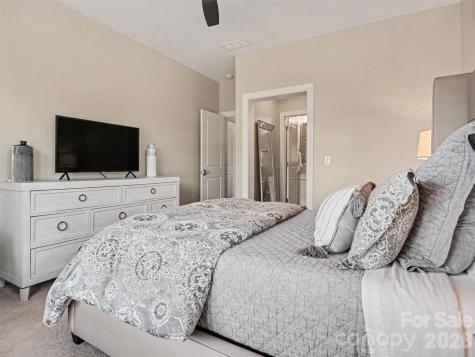 1020 N Sharon Amity Road Charlotte NC 28211