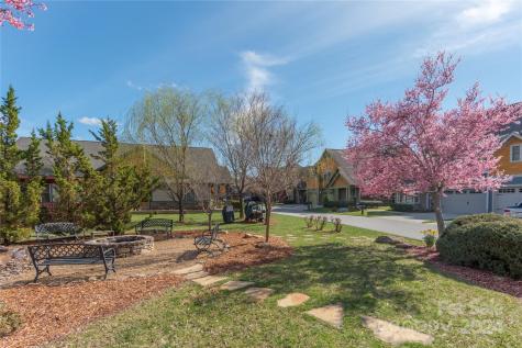 17 Craftsman View Drive Asheville NC 28804