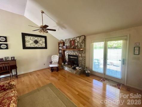 3558 Playmore Beach Road Lenoir NC 28645