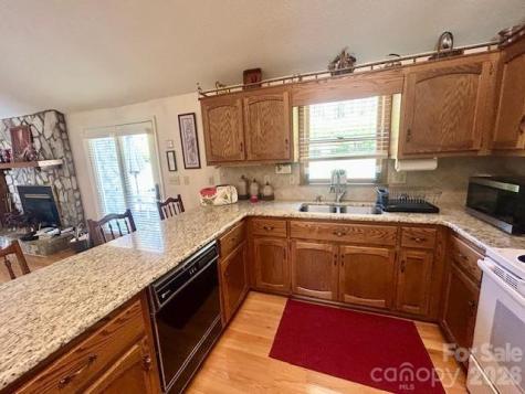 3558 Playmore Beach Road Lenoir NC 28645