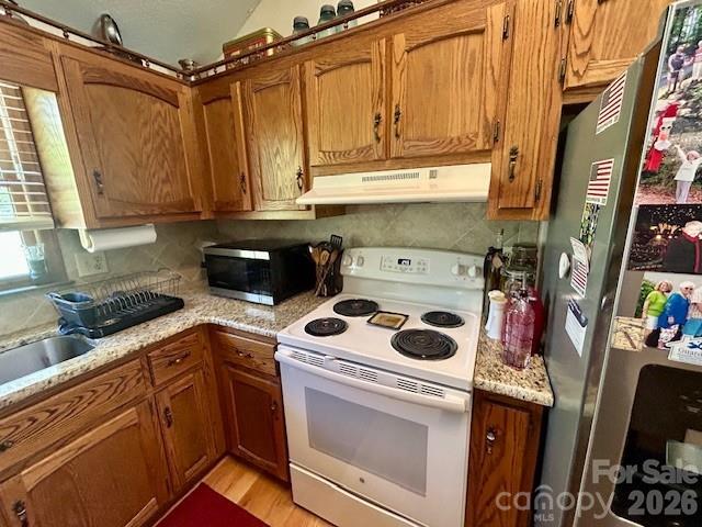 3558 Playmore Beach Road Lenoir NC 28645