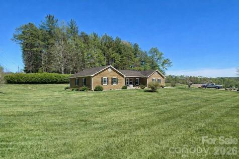 3558 Playmore Beach Road Lenoir NC 28645