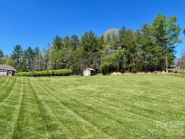 3558 Playmore Beach Road Lenoir NC 28645