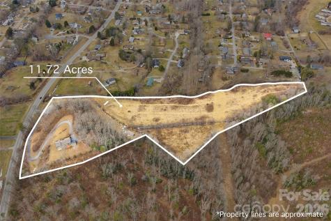 2025 Howard Gap Road Hendersonville NC 28792
