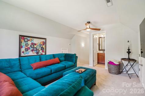 10117 Lakeshore Drive Lancaster SC 29720