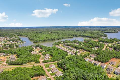 10117 Lakeshore Drive Lancaster SC 29720