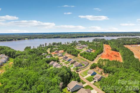 10117 Lakeshore Drive Lancaster SC 29720