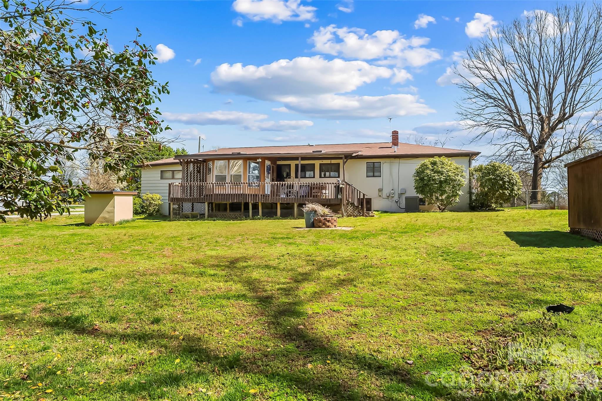 2706 Connelly Springs Road Granite Falls NC 28630