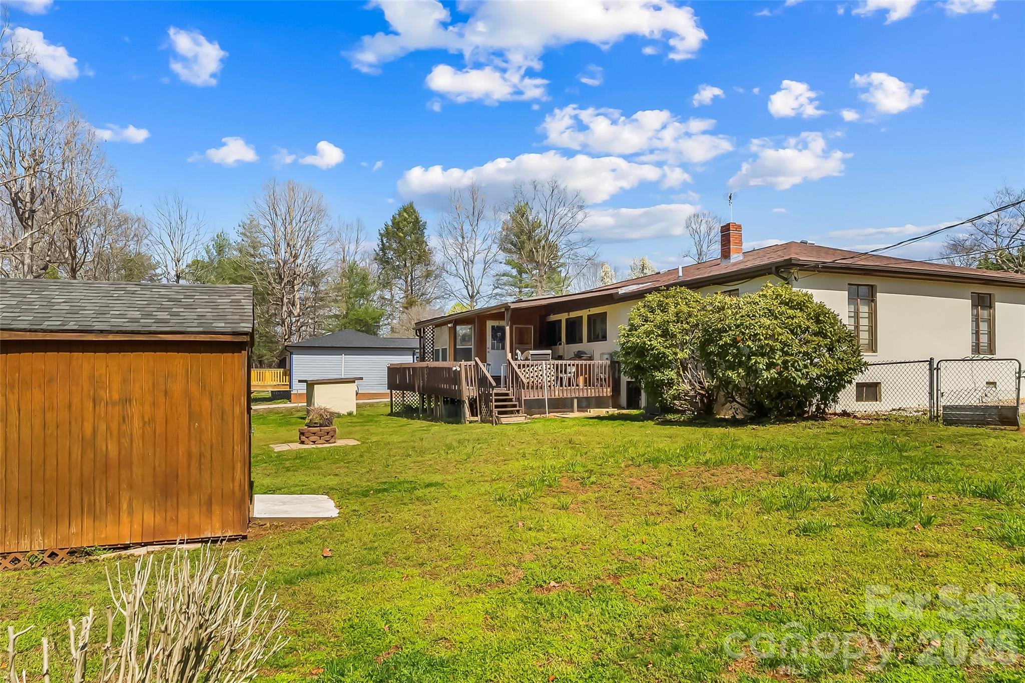 2706 Connelly Springs Road Granite Falls NC 28630